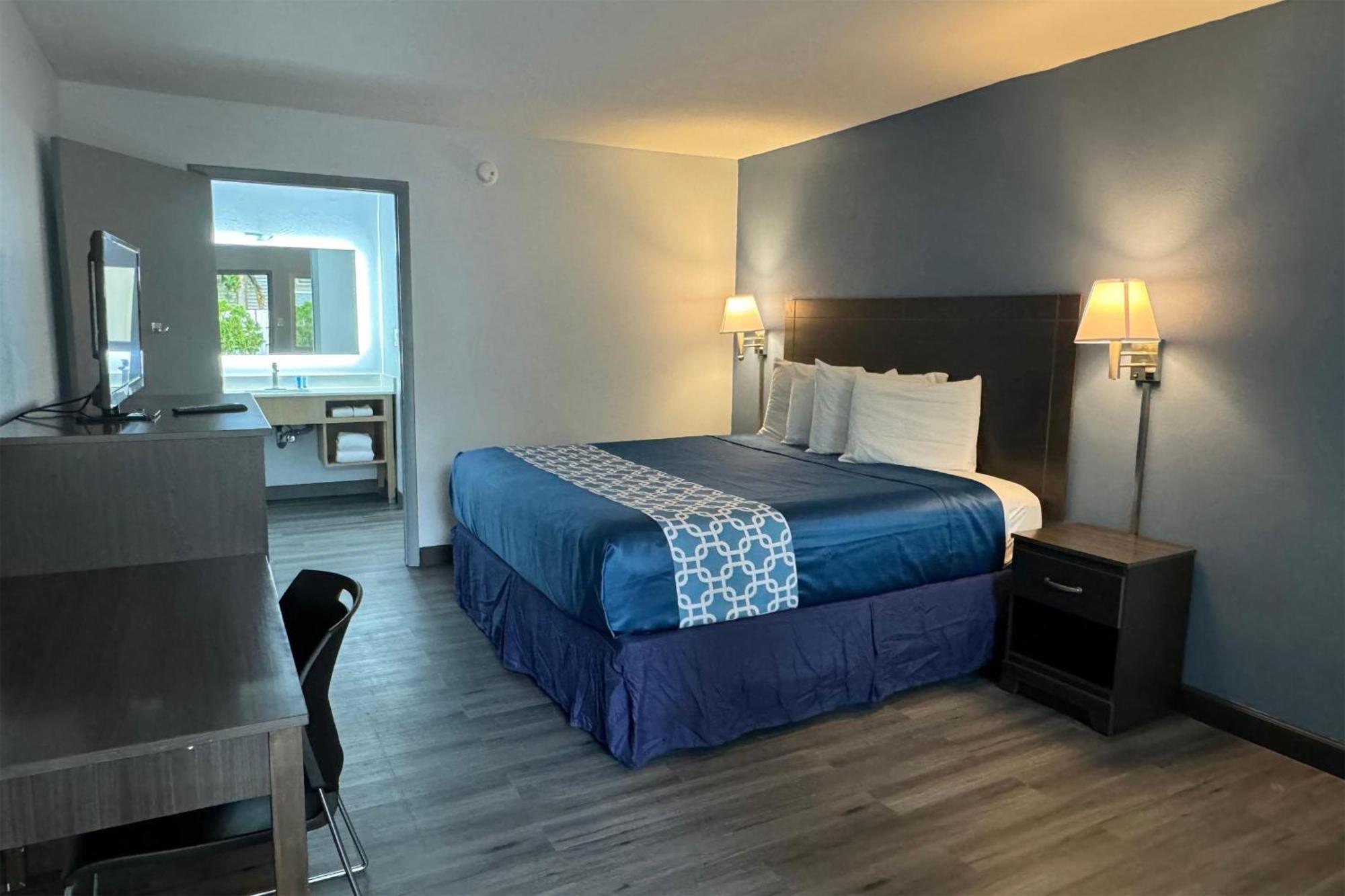 Travelodge By Wyndham Gainesville