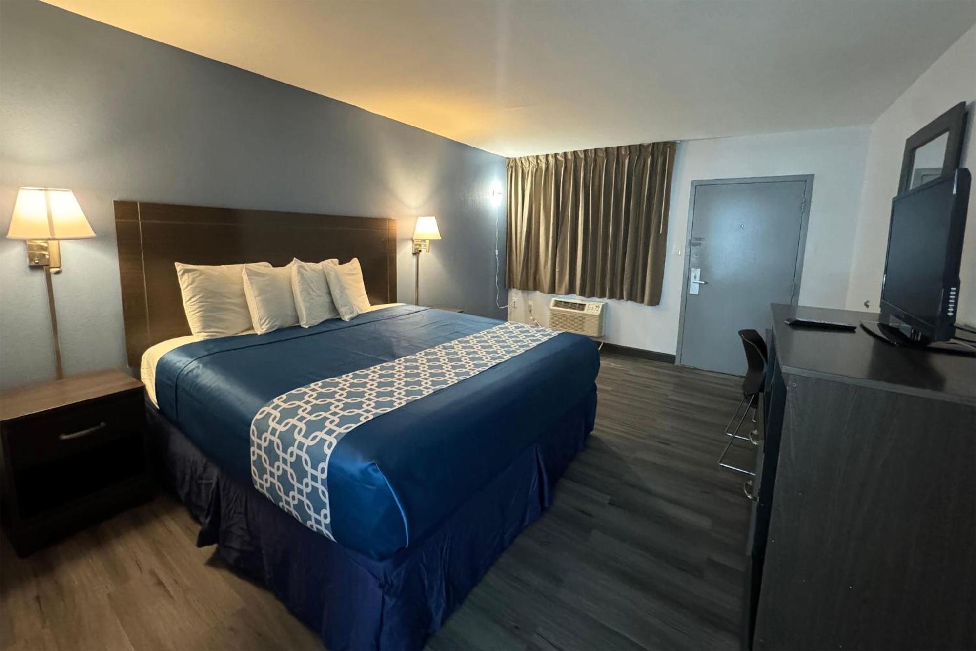 Travelodge By Wyndham *